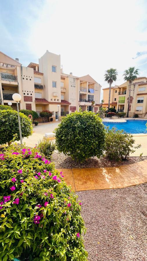 Beautiful 1 Bedroom Apartment In Albir El Albir Esterno foto
